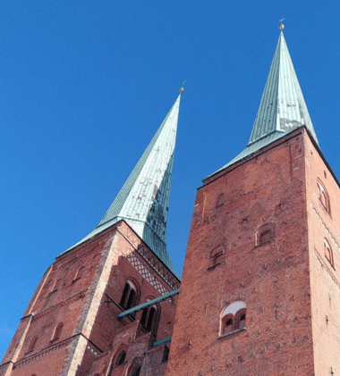Die Türme des Doms zu Lübeck